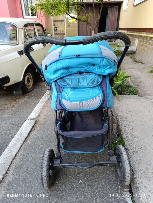 Коляска дитяча. Дитяча коляска