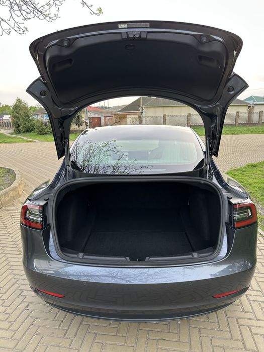 Tesla 3 Standard Range Plus Тесла 2019