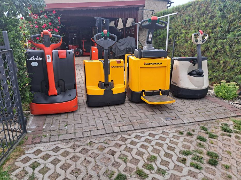 Wózek paletowy, paleciak elektryczny niemieckiej firmy JUNGHEINRICH: