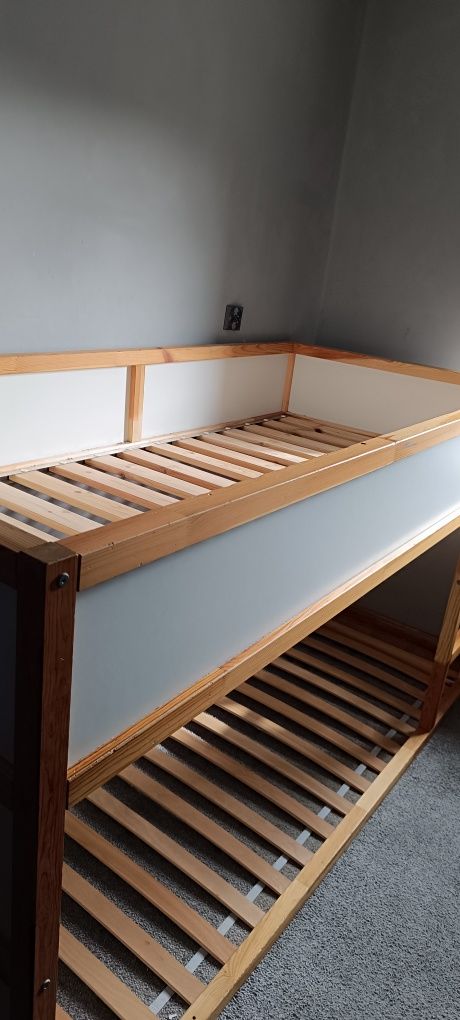 Łóżko (piętrowe lub pojedyncze) IKEA KURA