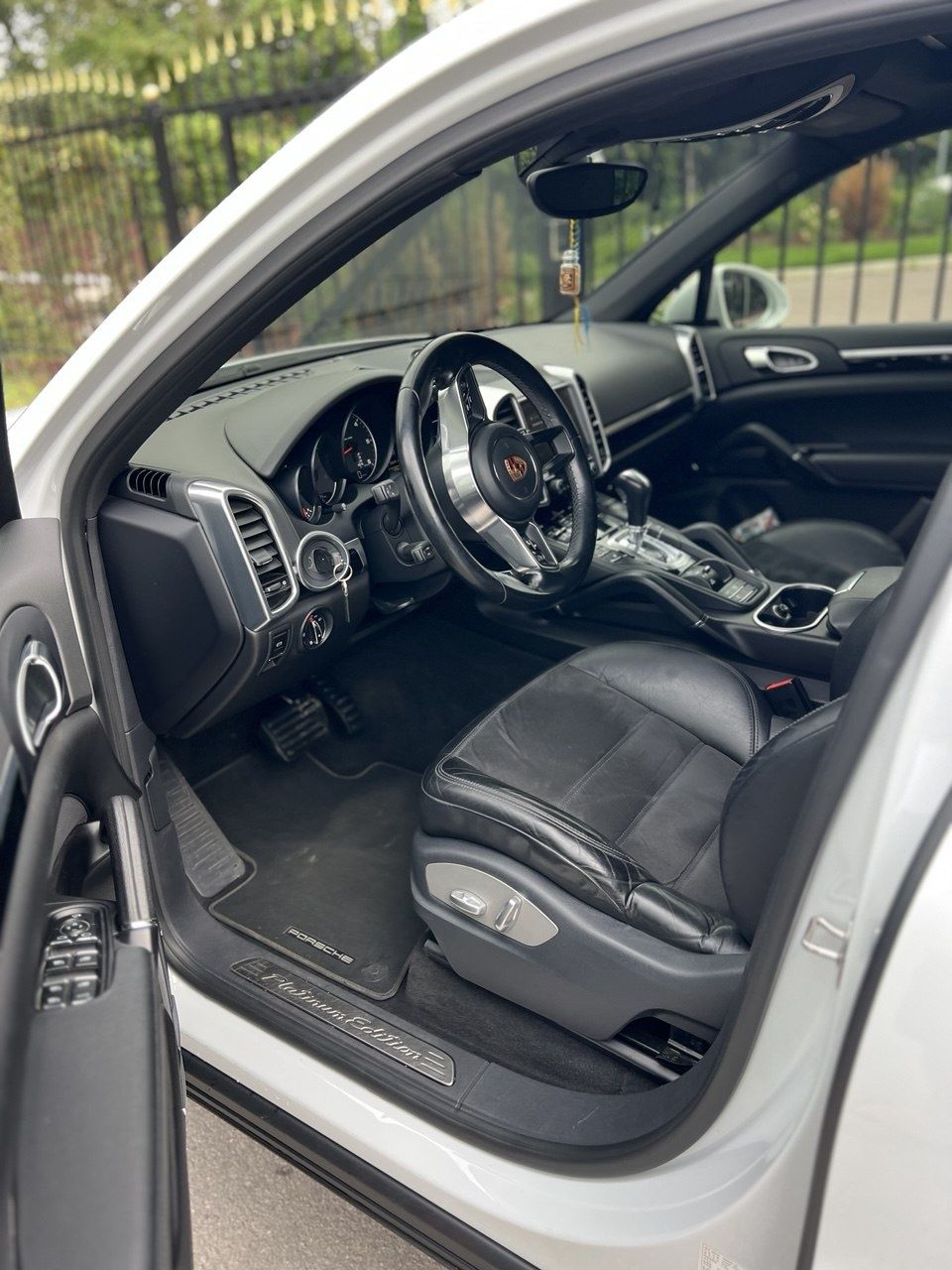 Porshe Cayenne 2016