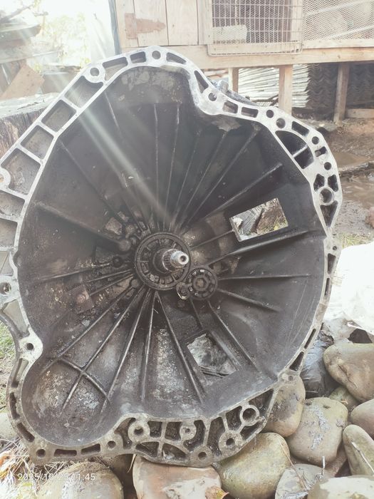 КПП коробка передач  Форд Транзит 2.5 дизель