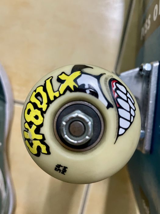 Vendo skate Uber / Independent