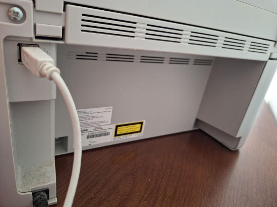 Impressora económica  BROTHER Laser Mono DCP-1610W (Com 1 toner imprim