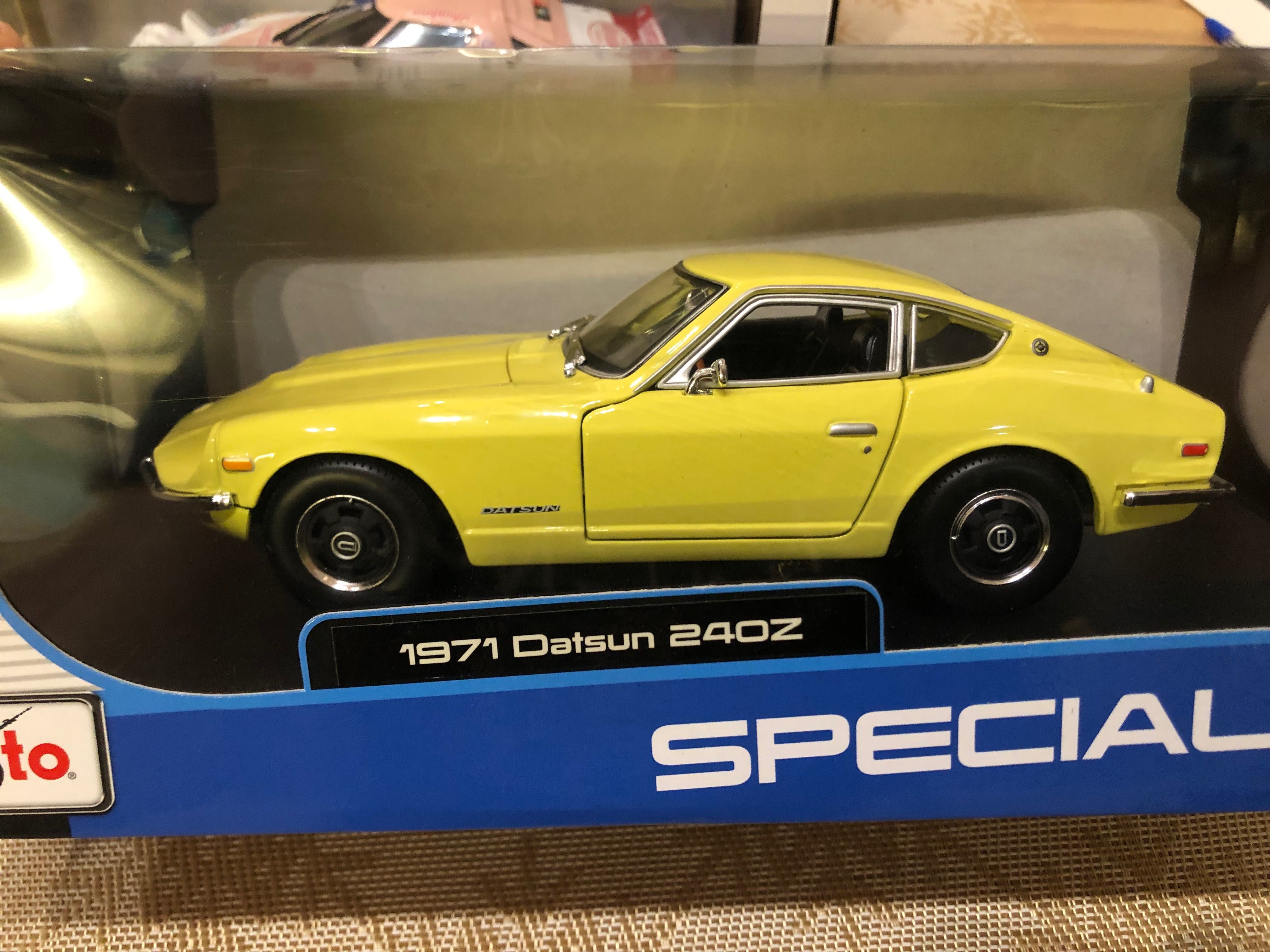 Nissan datsun z240 1/18