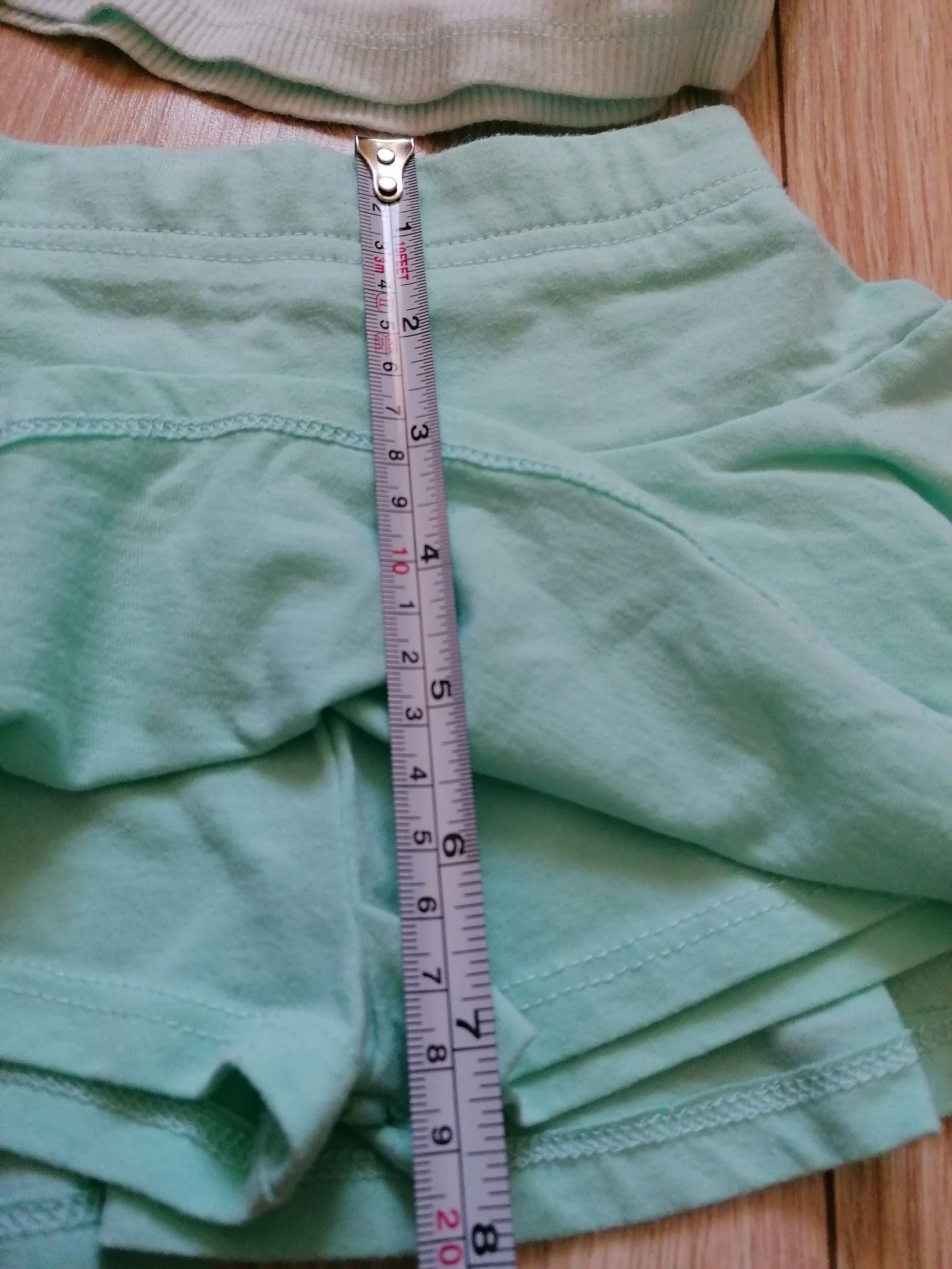 Komplet zestaw miętowa bluzka spódniczka spodnicospodenki prążkowana