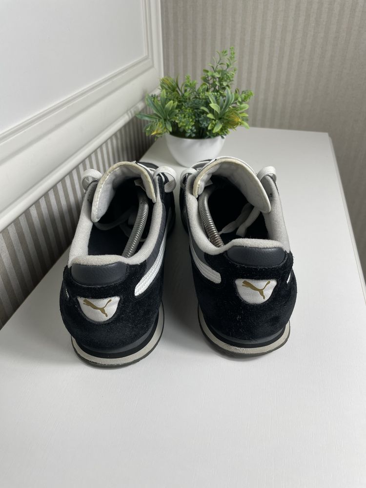 Продам кросівки Puma