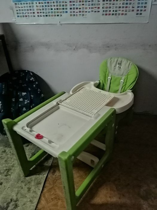 Fotelik do karmienia Arti
