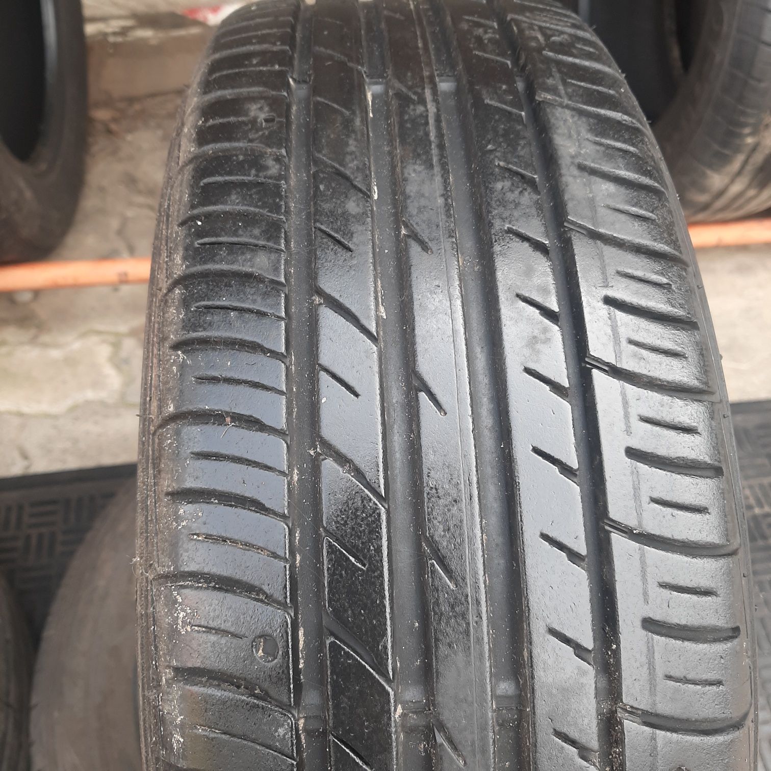 Opony Letnie Falken 175/60R15 81H