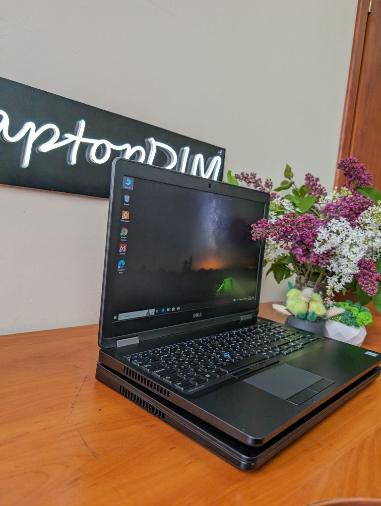 Ноутбук DELL Latitude 5570/15.6/FullHD/i5-6440HQ/16/512/ОПТ.РОЗДРІБ