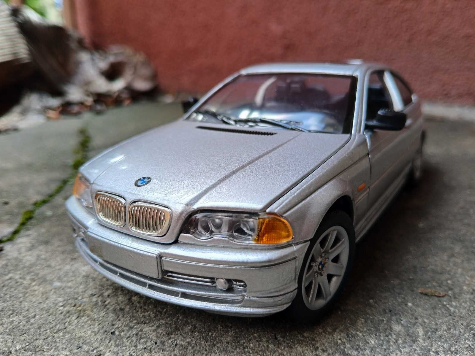 BMW 328Ci E46 Coupe 1:24 Motormax srebrna model samochodu