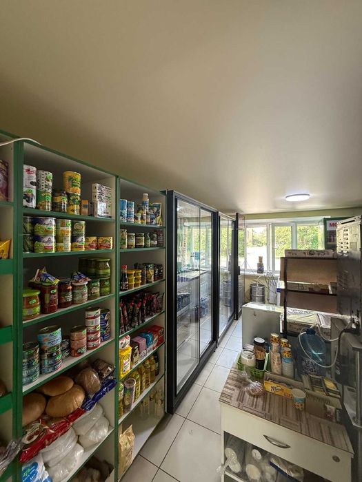 Продается действующий магазин. Хорошее место. Славянск.