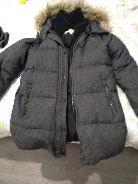 Фирменный пуховик "ESPRIT" размер S