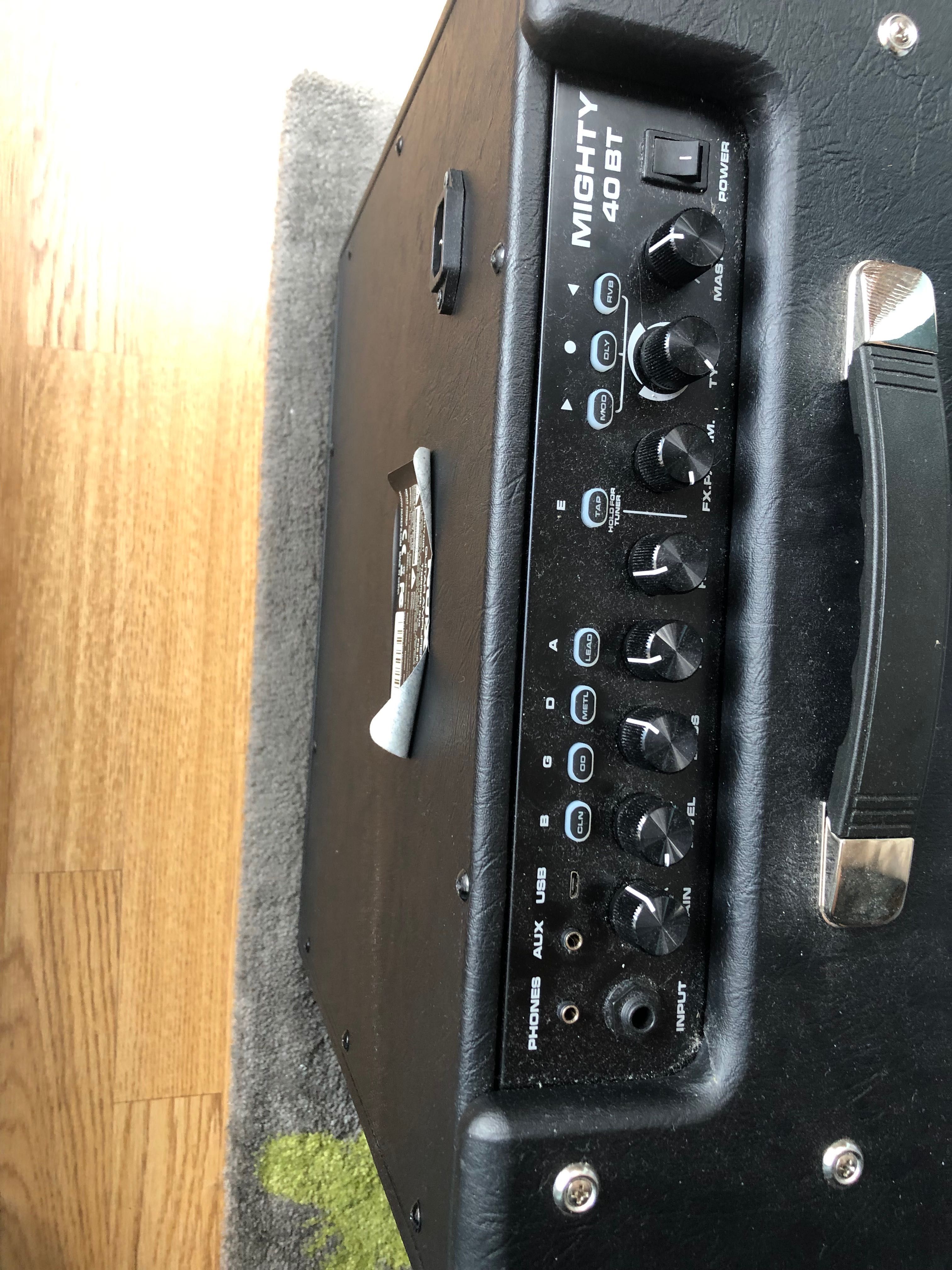 Wzmacniacz gitarowy nux mighty 40bt