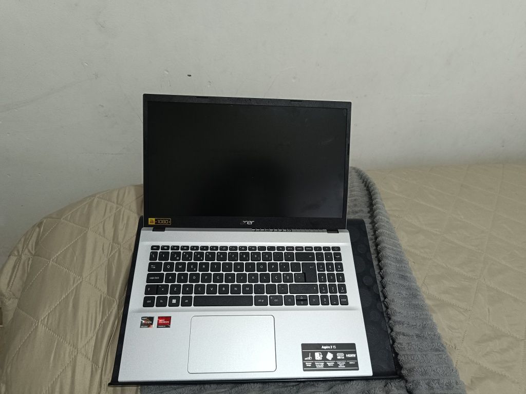 Notebook Acer 16