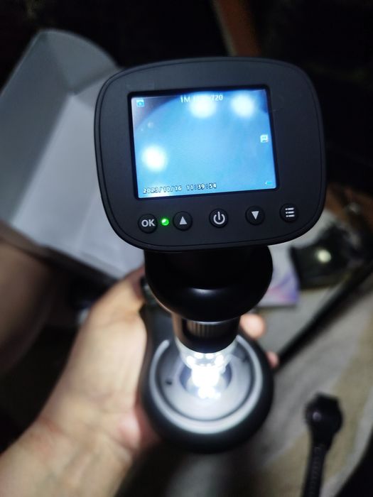 Цифровой микроскоп с экраном.×1600. FUL HD. Аккумулятор