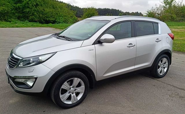 KIA SPORTAGE 2.0 CRDI 184 KM!!! Zadbana i bezwypadkowa.