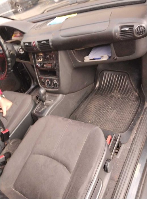 Авто  Мерседес Vaneo  1.9,, газ, с 2026 декларація, 2 к-та  РЕЗИНИ