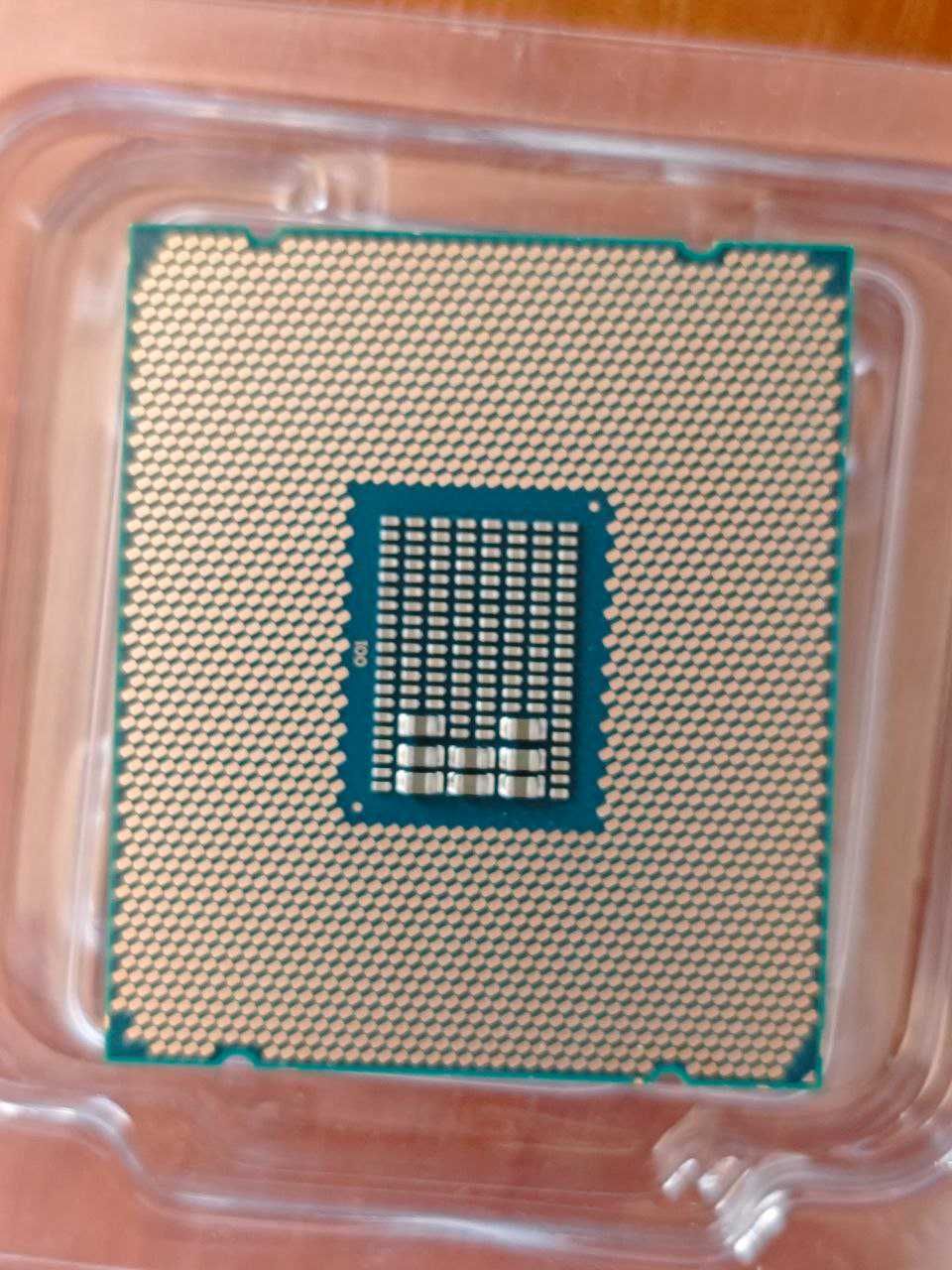 Intel Core i7-6850k socket 2011 3.6GHz 15MB L3 SR2PC