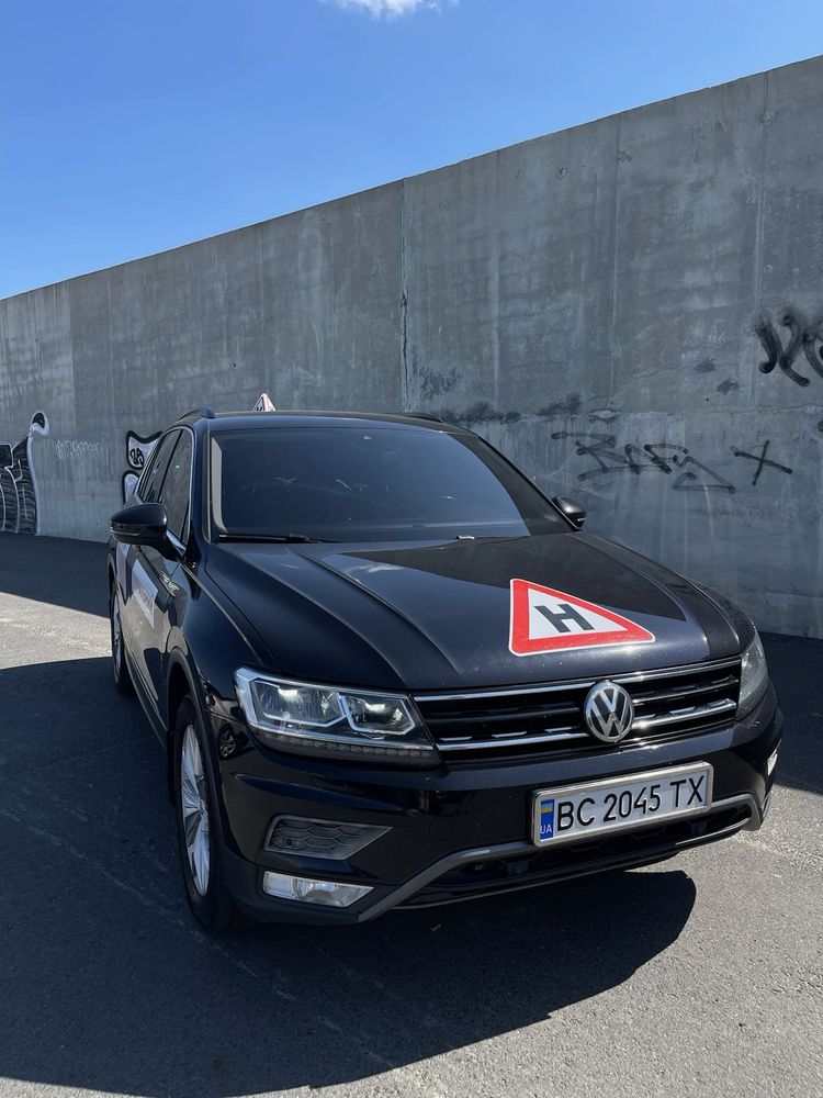 Приватні уроки Водіння Автомат Автоінструктор АКПП Львів