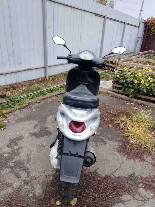 Скутер Piaggio liberty 70сс