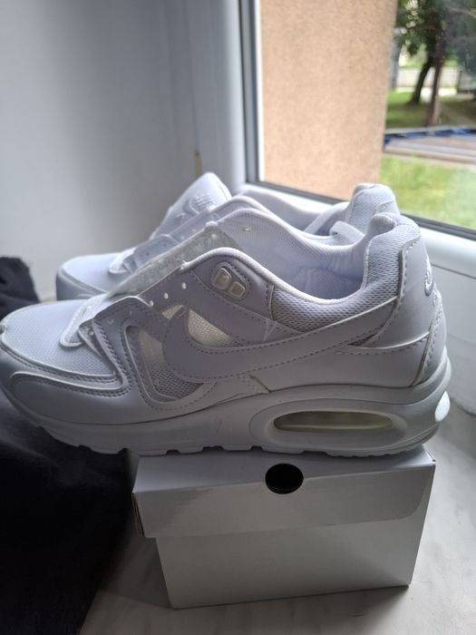 Białe buty sportowe roz.41