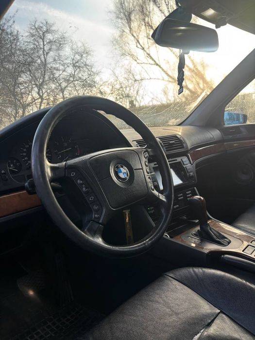 Na sprzedaż BMW E39 3.0D/Automat/Gwarancja/Alufelgi/Wyposażenie /Zamia