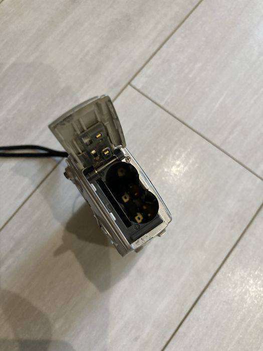 Продам фотоаппарат UFO DC6325.