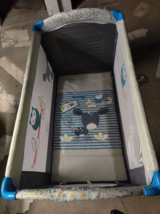 Cama de viagem para bebé