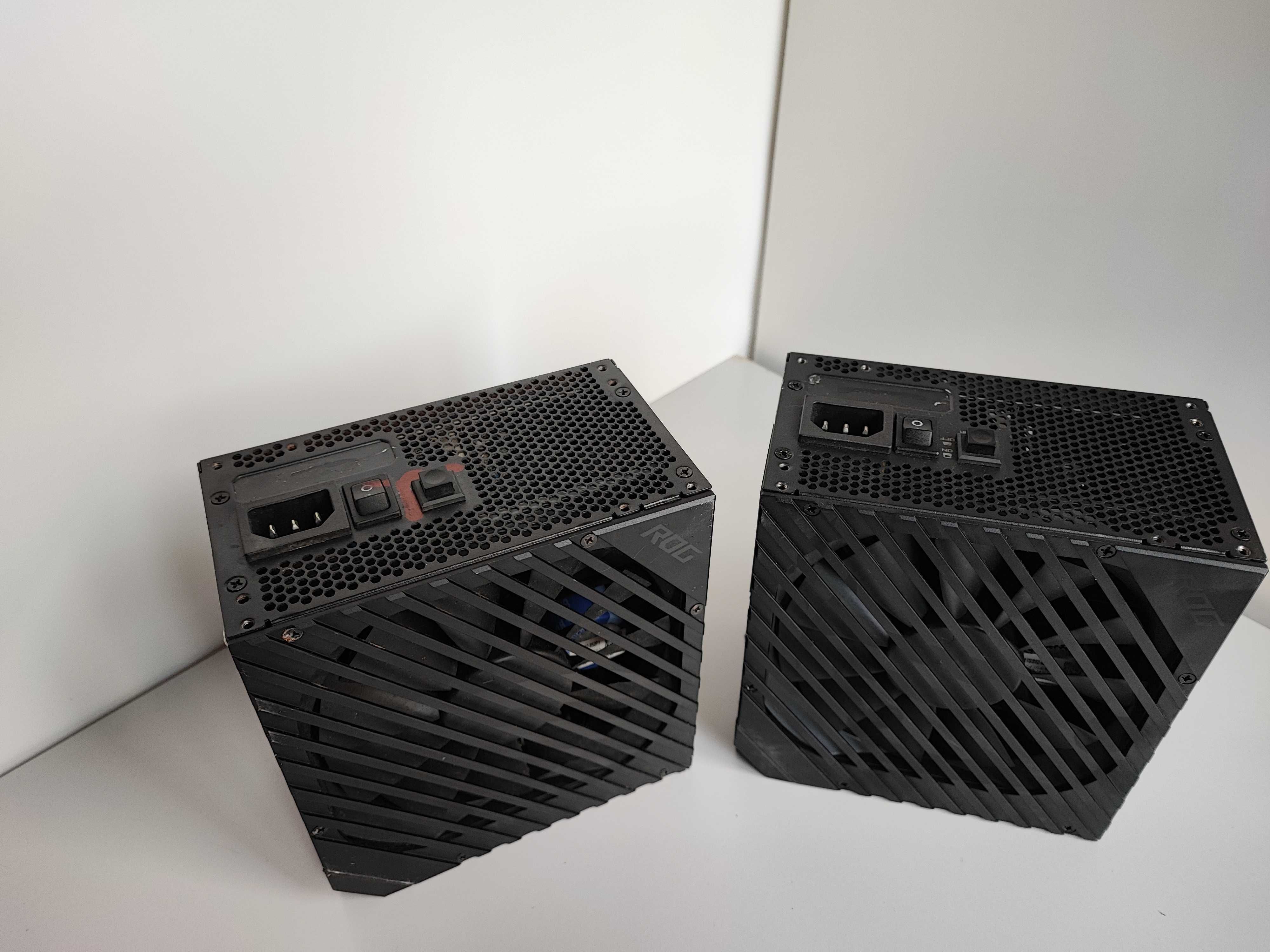 Блок живлення Asus Rog Thor 850W без шнура та кабелів, Робочий