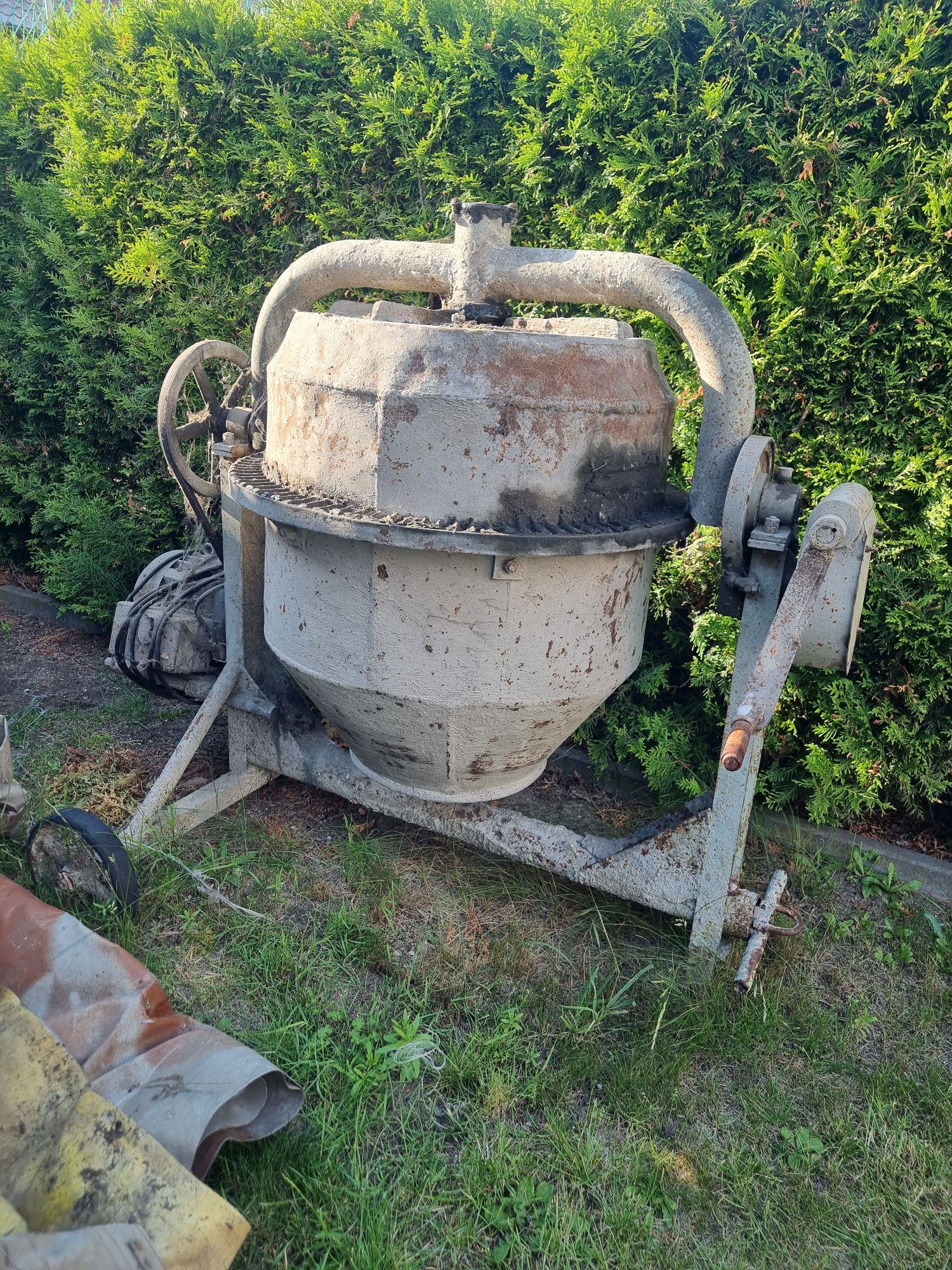 Betoniarka 250L Rumia