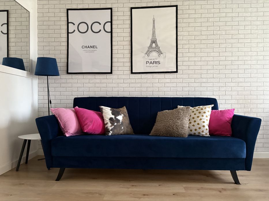 Welurowa kanapa, jak nowa