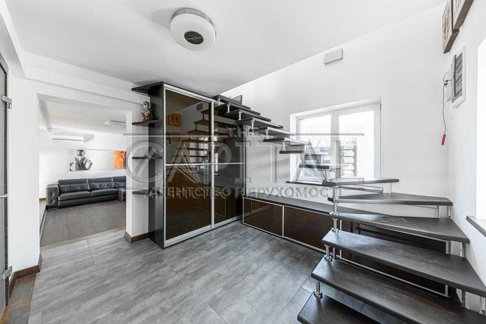 Оренда будинку на Оболоні.Площа 153 м² вул. Богатирська.