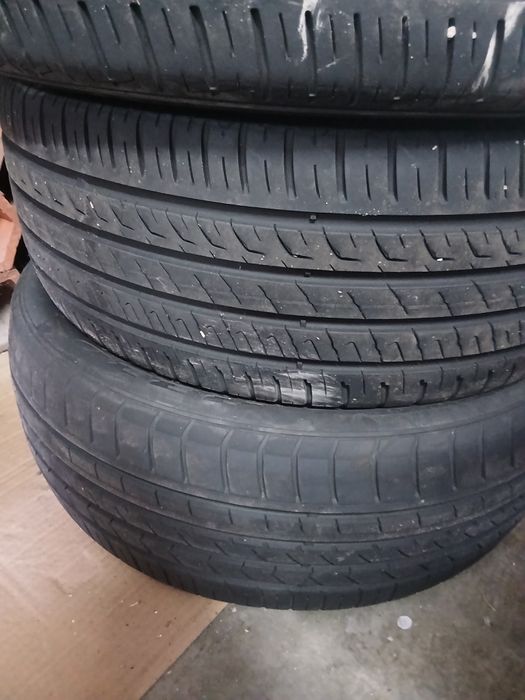Vendo 4 pneus winrun como novos