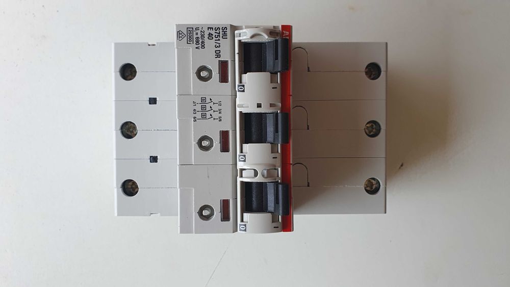 ABB SHU S751/3 DR E40 Wyłącznik główny bezpieczeństwa nowy