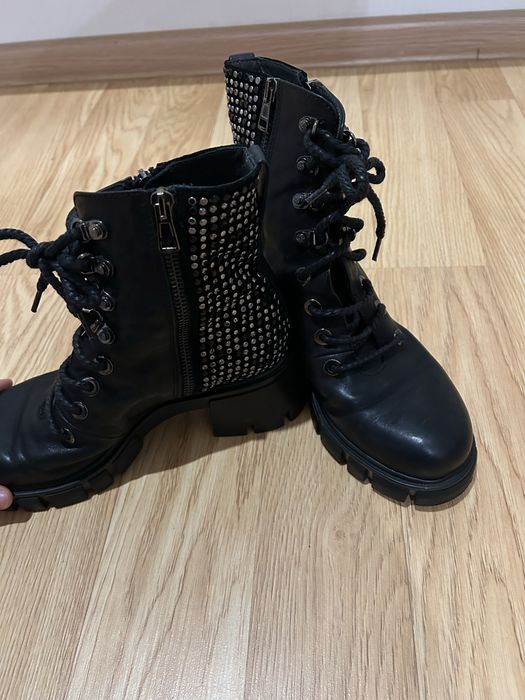 Черевики з натуральноі шкіри