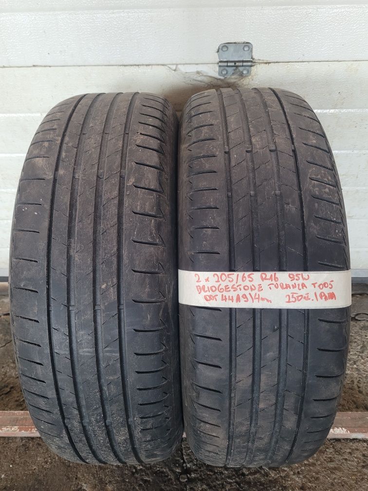 Opony letnie używane 205/65 R16 95W Bridgestone - 2 szt.