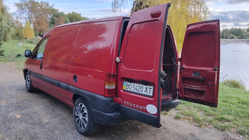 Пежо експерт 2,0довга база обмін