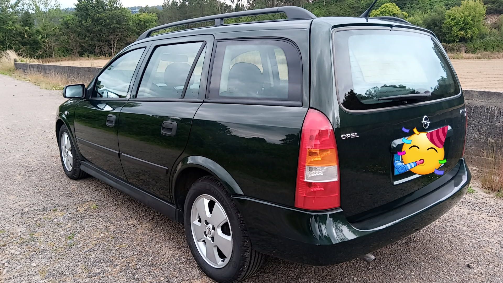 Carrinha opel astra caravan