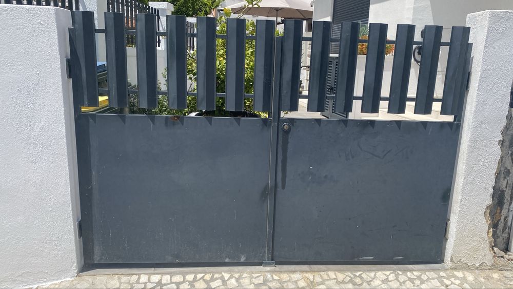 Vendo Portao Lacado Cinzento