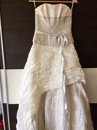 Vestido de noiva A Bela Noiva + acessórios + lingerie
