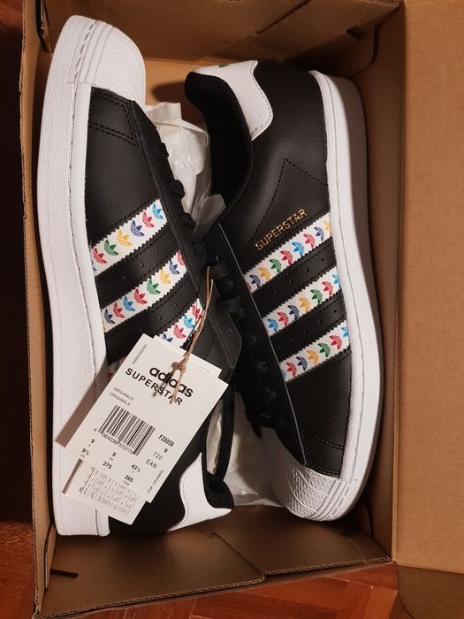 Adidas Superstar 43 1/3, originais e novos a estrear