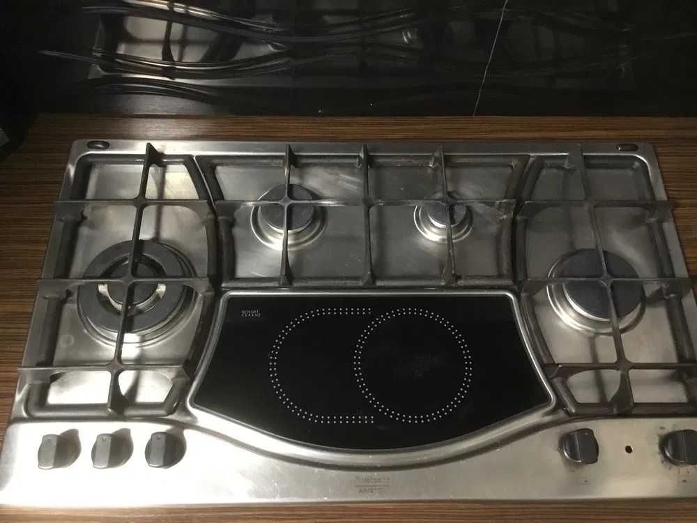 Płyta gazowo-ceramiczna Hotpoint-Ariston PH 941