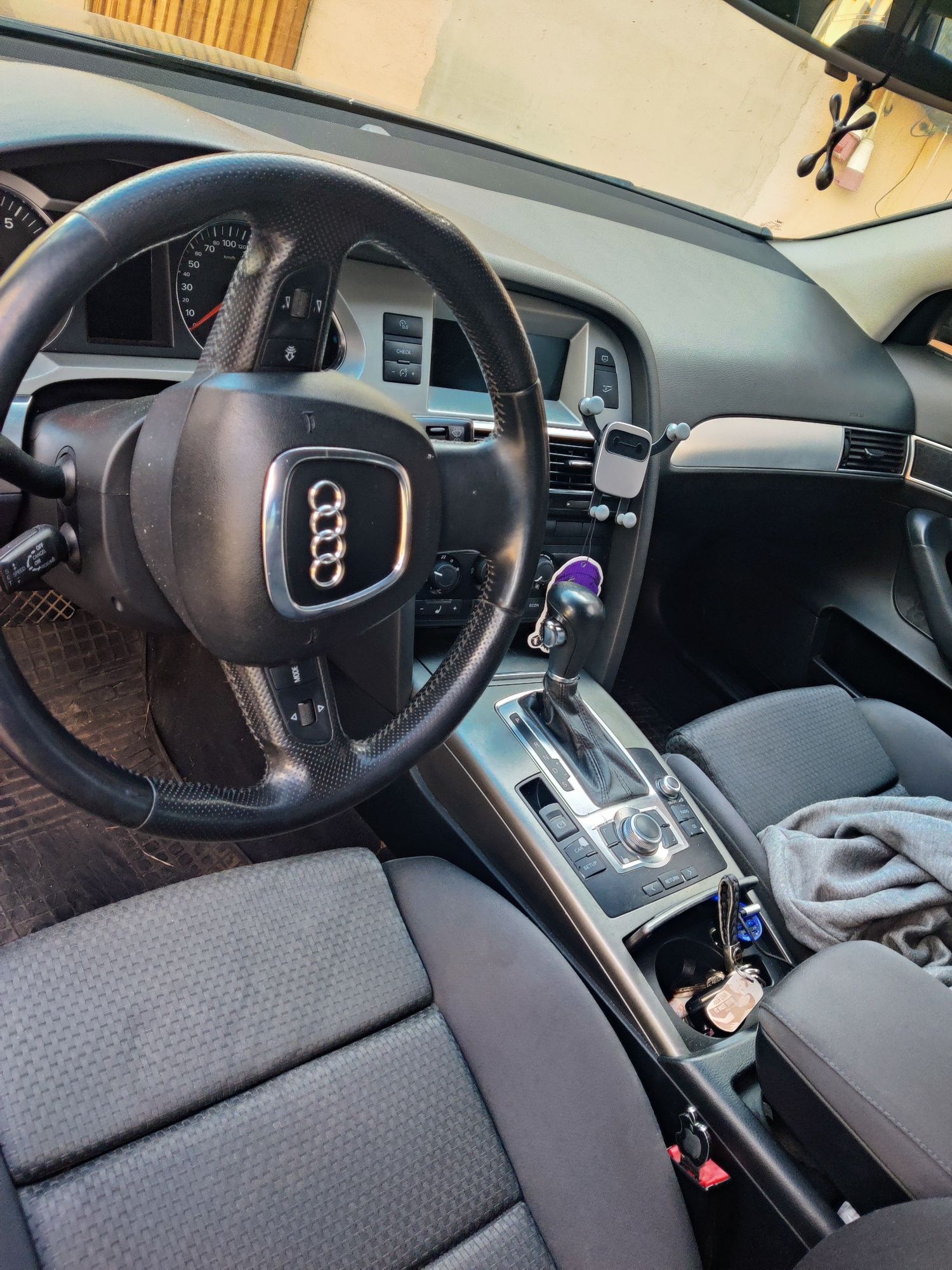 Продам Audi A6 С6