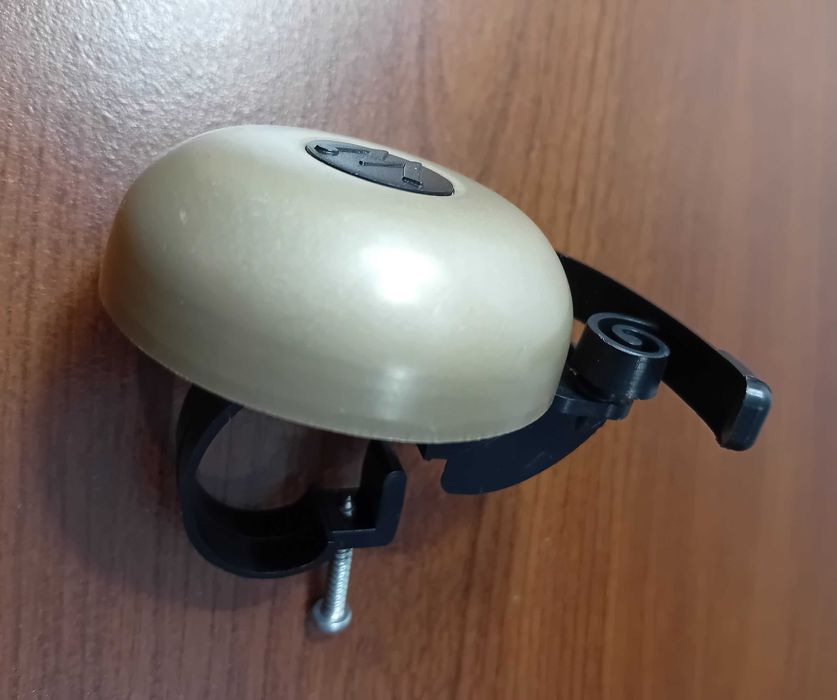 Dzwonek rowerowy firmy WIDEK /Made in Holland / ładny i lekki  /20g/