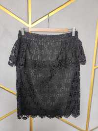 Czarna koronkowa spódnica ołówkowa z baskinką r. L/40 MANGO