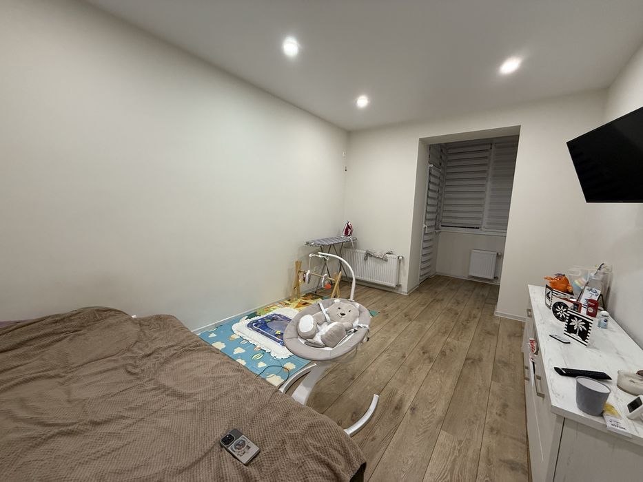 Продається велика однокімнатна новобудова