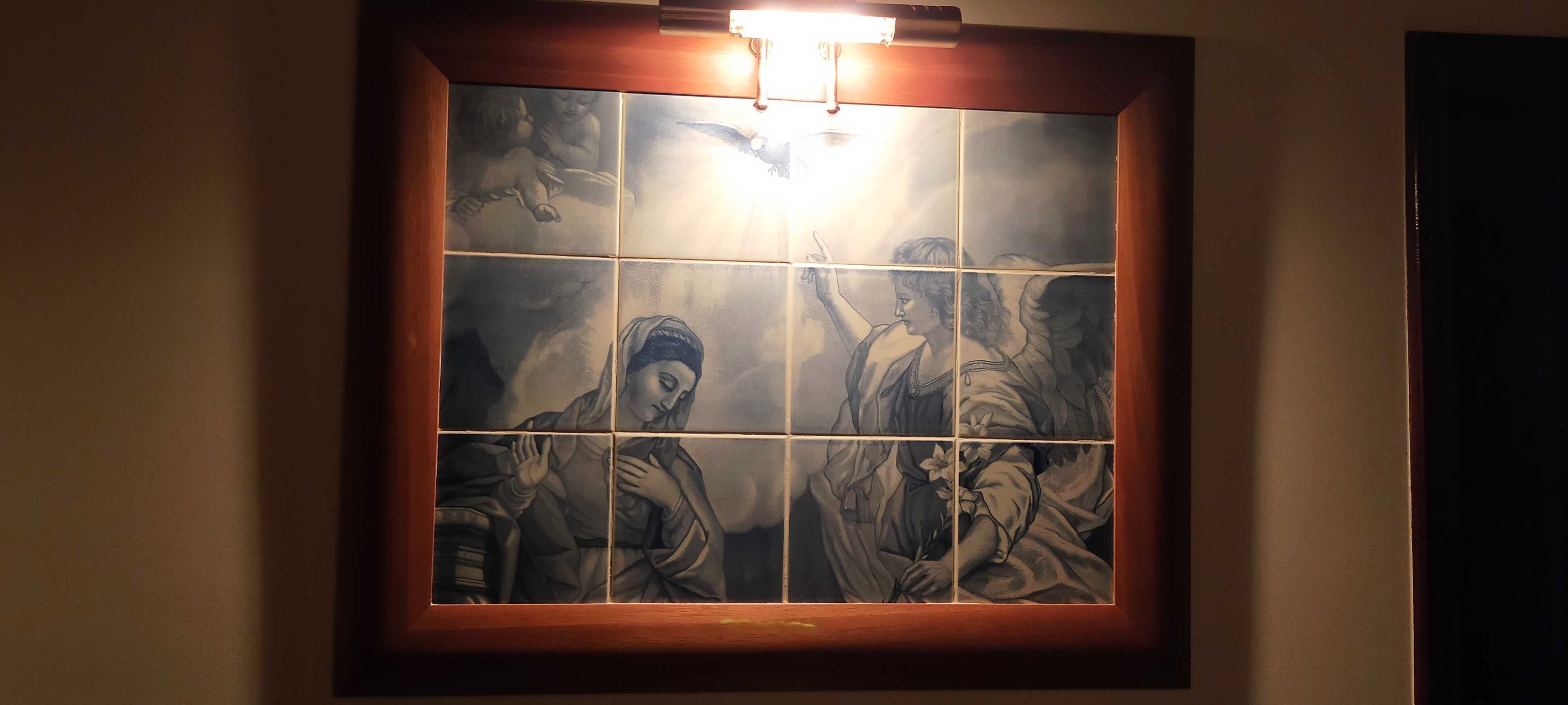 Quadro de Azulejos Senhora dos Remédios com luz 75 cm x 60 cm