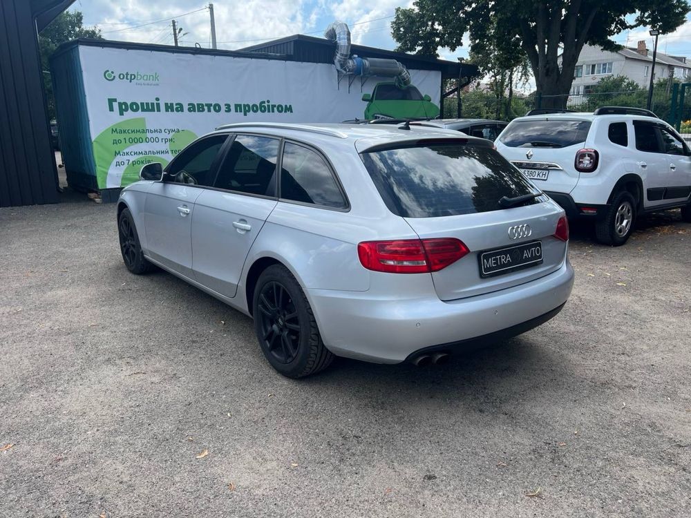 Продам Audi A4B8