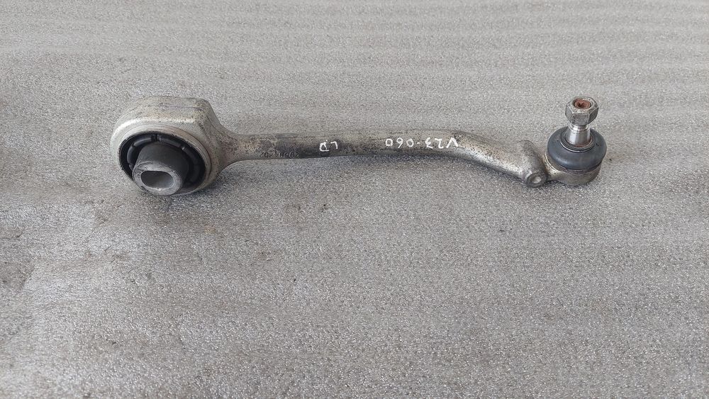 Braço de suspensão frente direito MERCEDES-BENZ Classe C (W203)